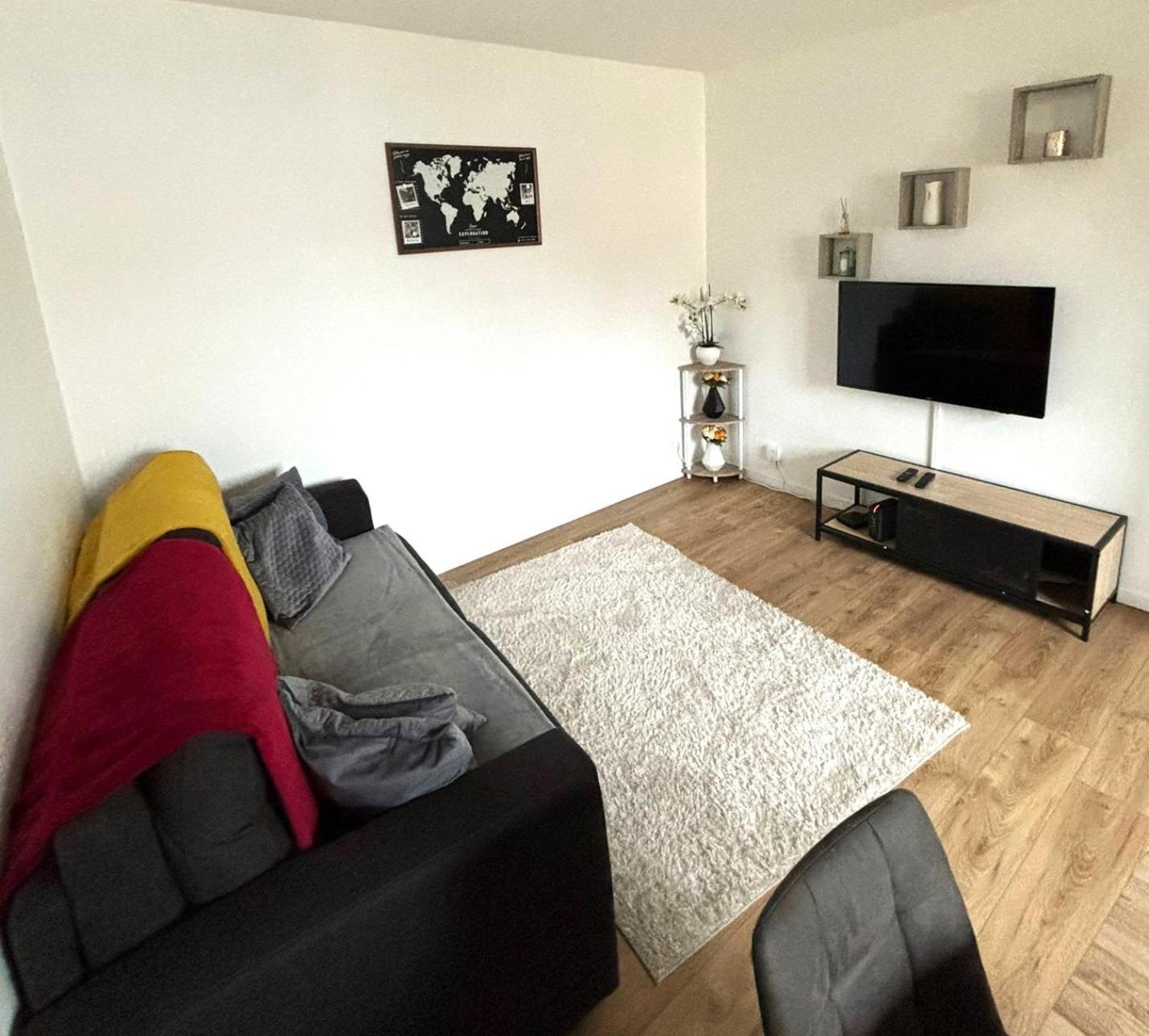 "Charme Vemarien" Appartement Proche Cdg & Asterix Vemars ภายนอก รูปภาพ